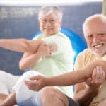 fit bleiben im alter stretching